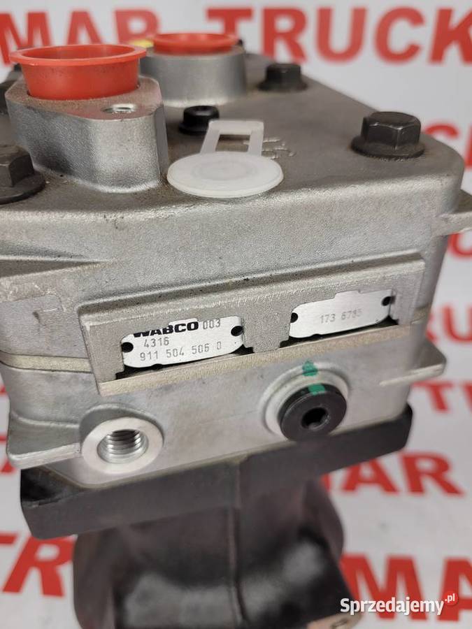SPRĘŻARKA POWIETRZA daf xf 9115045040 2 cylindry podkarpackie Mielec