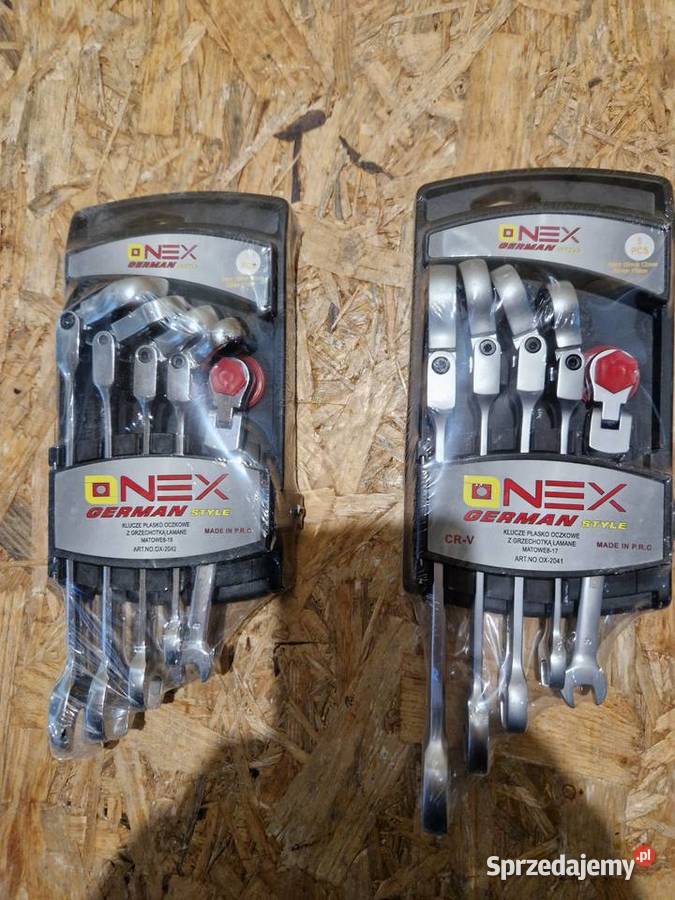 KLUCZE PŁASKO OCZKOWE Z GRZECHOTKĄ ŁAMANE 817mm Głogowa