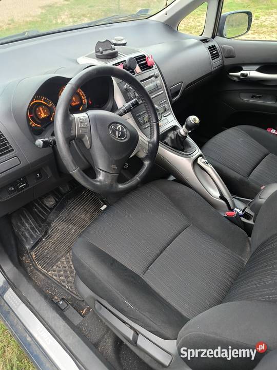 Toyota Auris D4D 20 Łuków