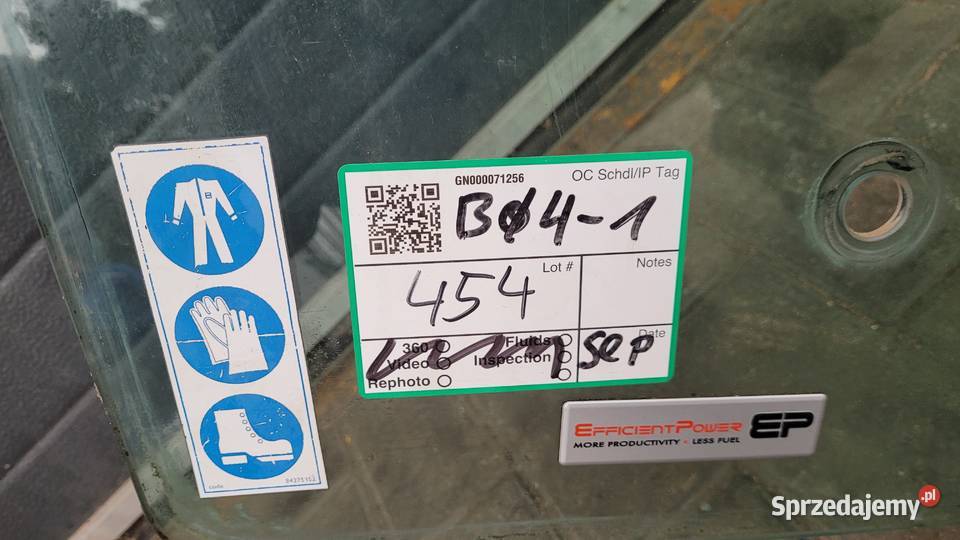 CASE IH PUMA 145 12r SZYBA DRZWI LEWA ORYGINALNA Kolno