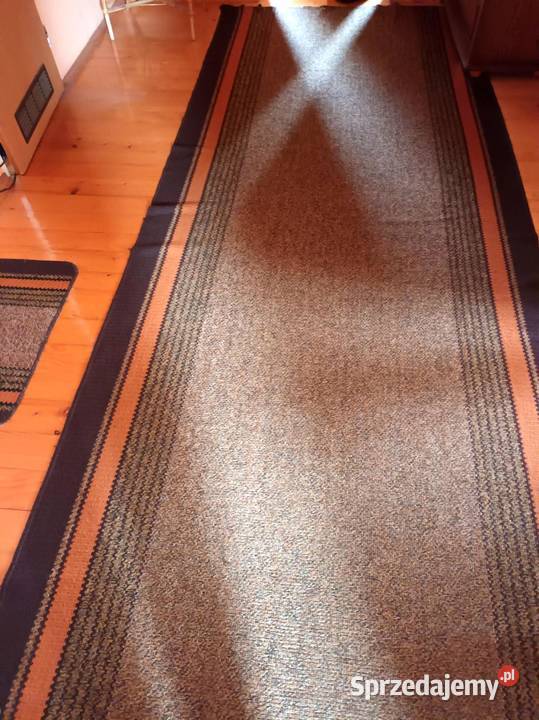 Sprzedam dywan chodnik 430 m x 150 m podkarpackie Przeworsk