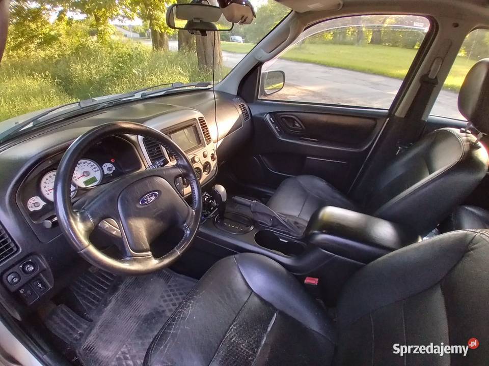 Maverick II 30 V6 24V AWD 4X4 na biwak rybki CD sprzedam