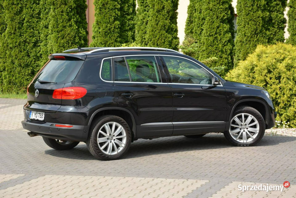 Volkswagen Tiguan 4Motion Panorama Skóry Ledy nieuszkodzony Tiguan Ostrów Mazowiecka sprzedam