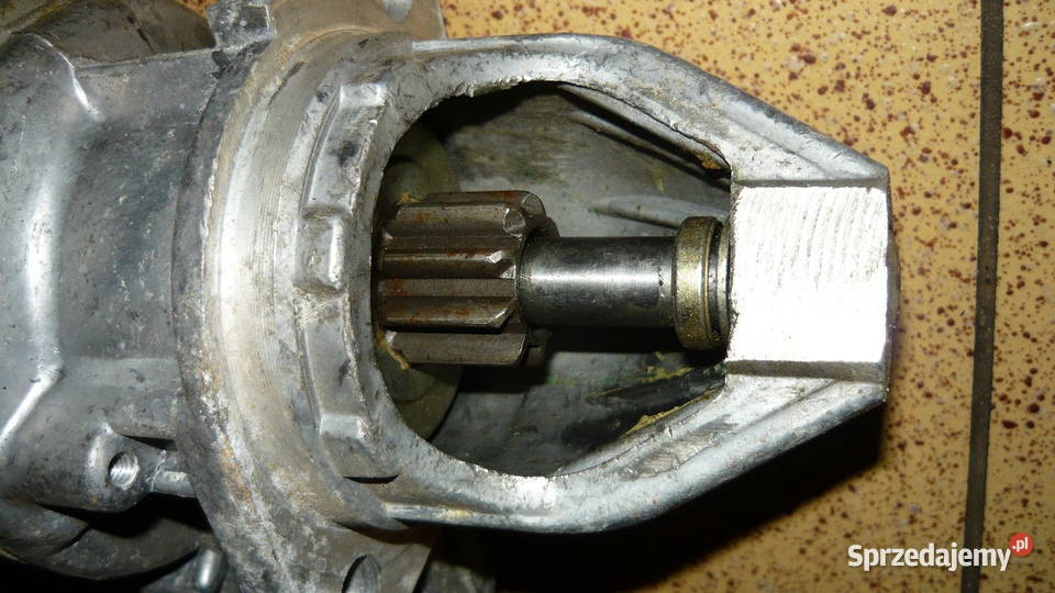 Rozrusznik Uaz Wołga nowy do Uaza Wołgi Pozostałe Sokółka sprzedam