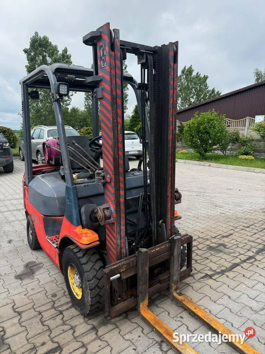 wózek widłowy TOYOTA 7FGF18 LPG przesuw 1800