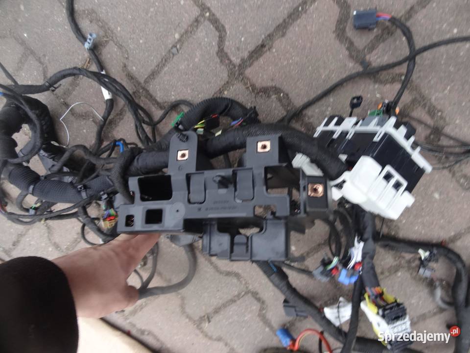 WIĄZKA INSTALACJA KONSOLI OPEL INSIGNIA B