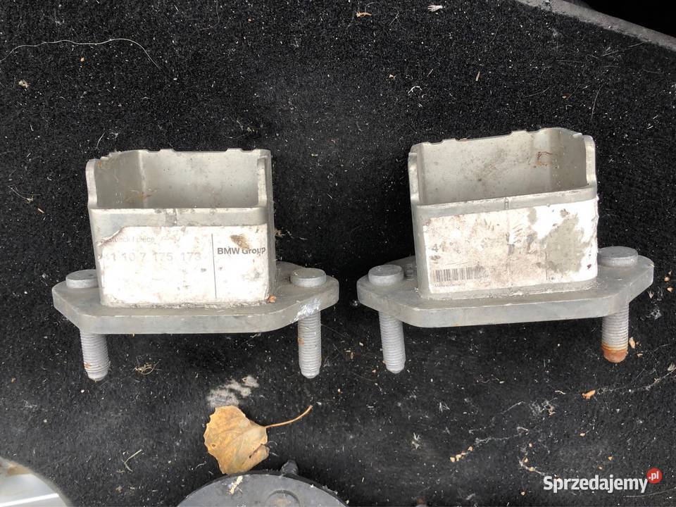 Mocowanie zderzaka 41107175173BMW F01 F02 F04 Zderzaki śląskie