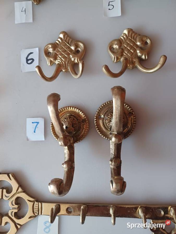 Wieszak mosiężny
