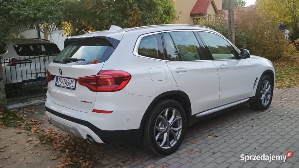 BMW X3 sDrive18d xLine Karnice