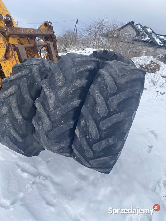 Opony 175r24 46070r24