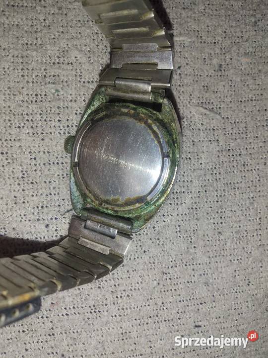 nakrecany zegarek raketa vintage z datownikiem dolnośląskie Legnica