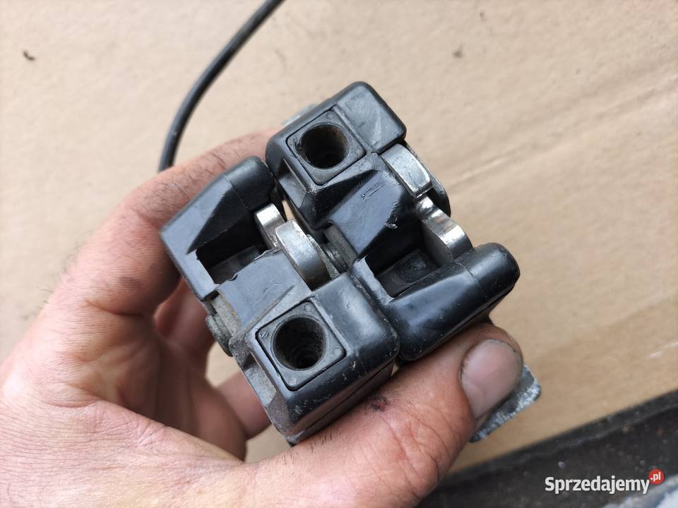 AUDI 80 B3 B4 KOMBI Zamek klapy tył 4A9827505C Zamki, wkładki i kluczyki Części samochodowe lubelskie Kamień-Kolonia