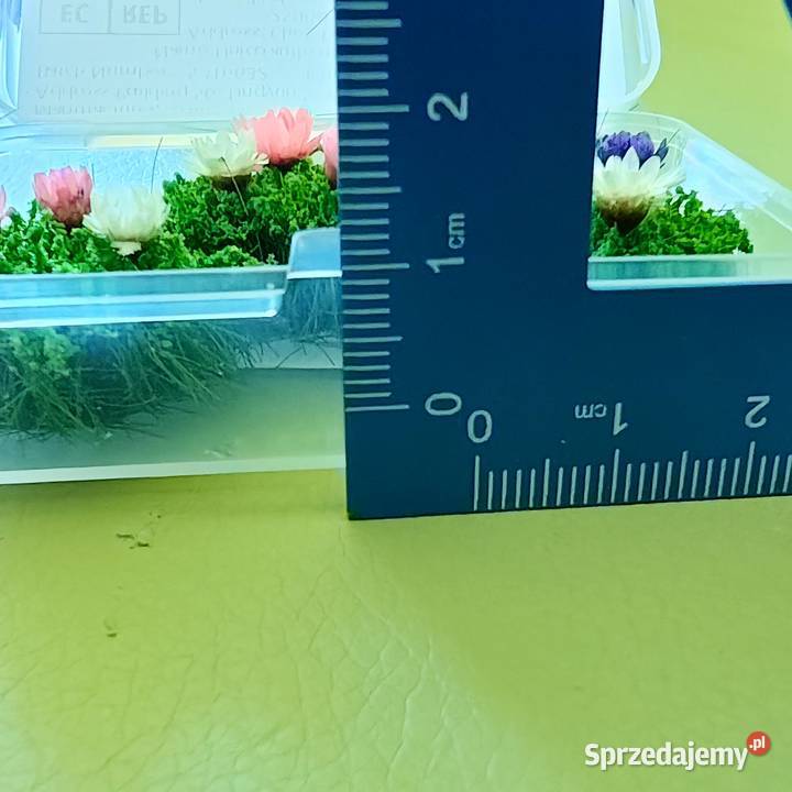 Małe sztuczne kwiatki Ząbki