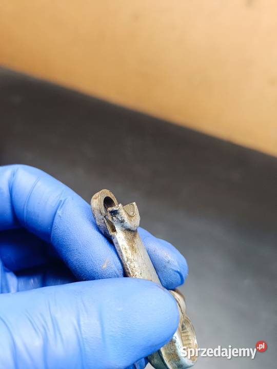 Dźwignia ramię wysprzęglik sprzęgło silnik Gołaczewy sprzedam