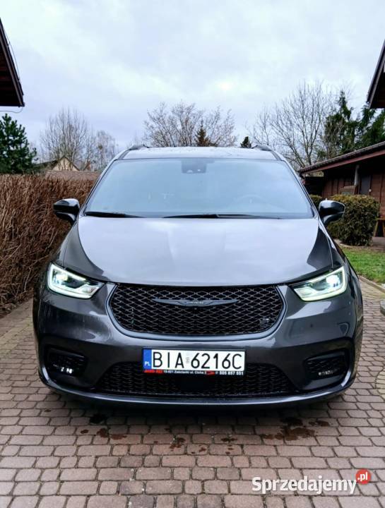 Chrysler Pacifica Touring L Michałowo