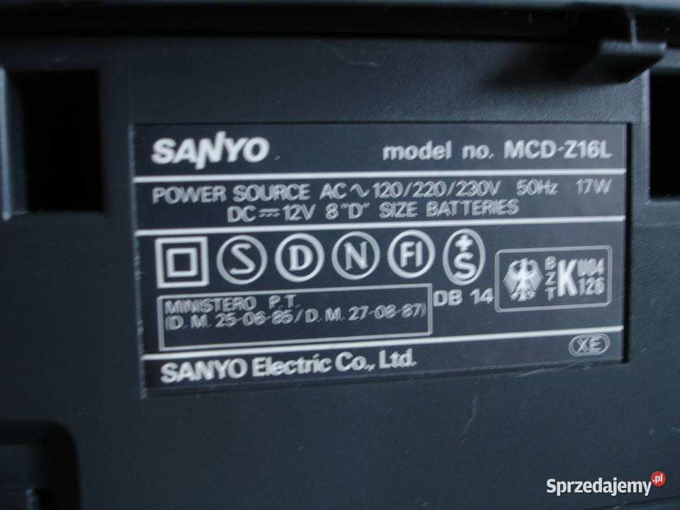 Radiomagnetofon z CD SANYO MCDZ16L Antyki, Sztuka, Kolekcje lubuskie Zielona Góra