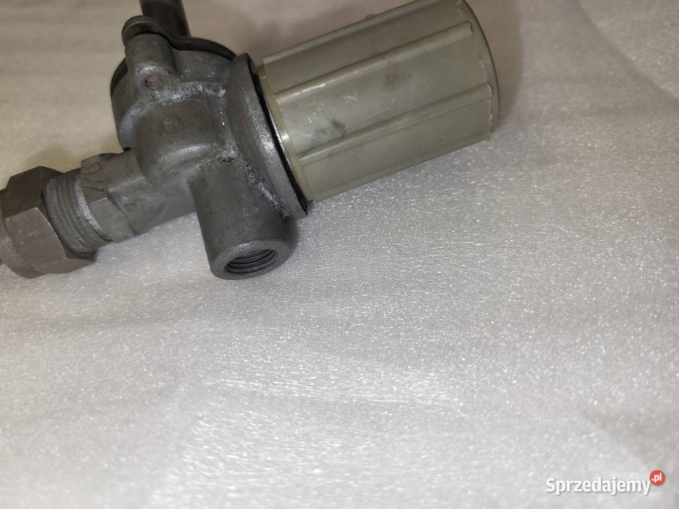 Trabant 601 Kran kranik paliwa stary typ Piaseczno