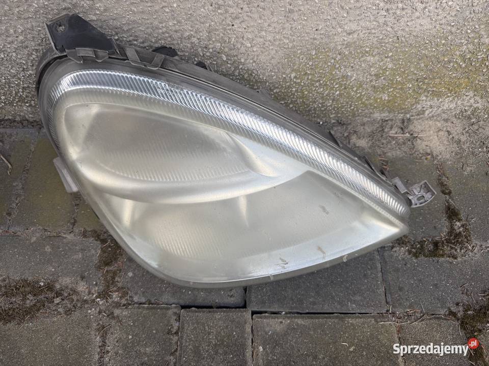 Lampa prawa przód Mercedes A klasa w168 Ostrów Wielkopolski