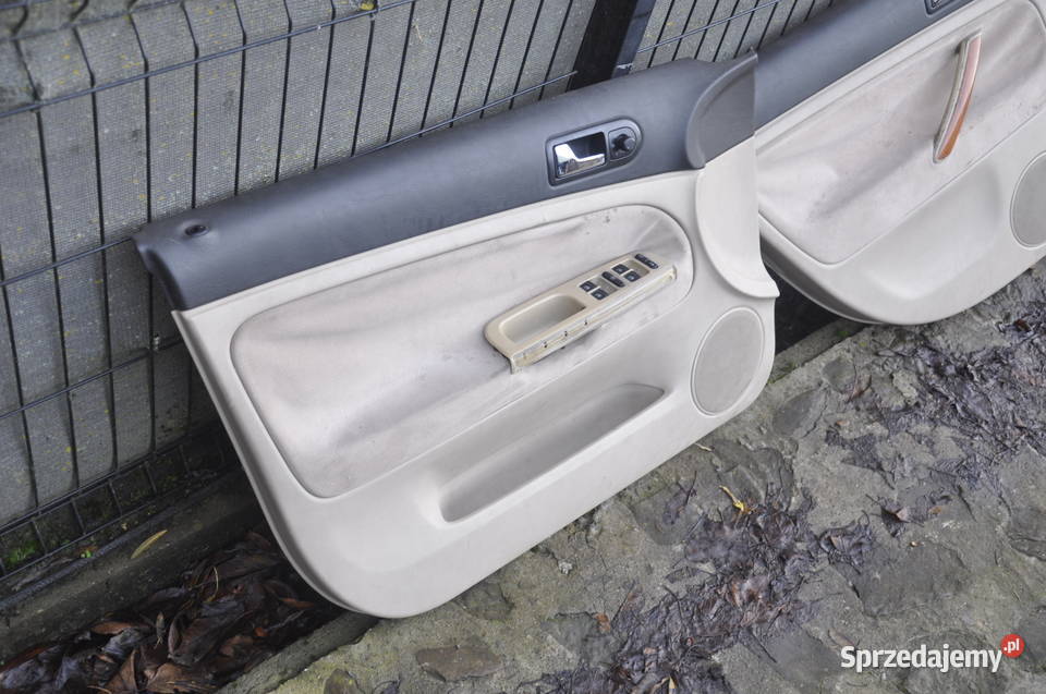 Passat B5 Boczki Beżowe Nie Skóra Drewno Galka Rzeszów