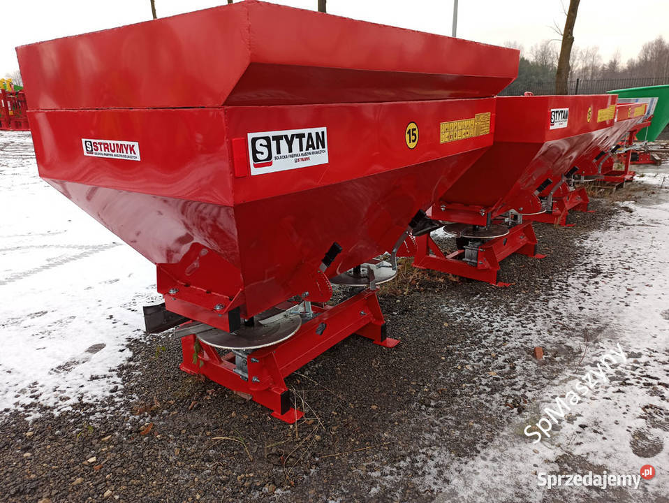 Rozsiewacz do nawozów Strumyk 600 litrów Tytan nieuszkodzony Rozsiewacze nawozów Nawożenie Trzebnica