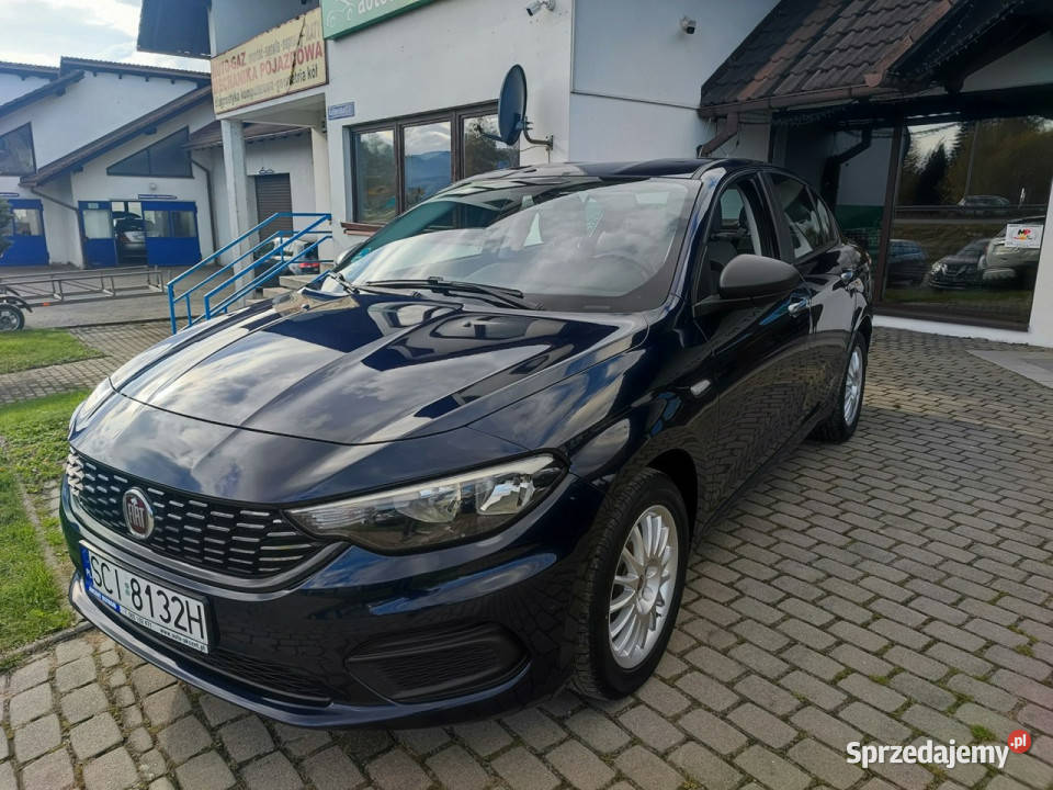 Fiat Tipo Salon Polska bezwypadkowy II 2016 gniazdo USB Motoryzacja Ustroń sprzedam