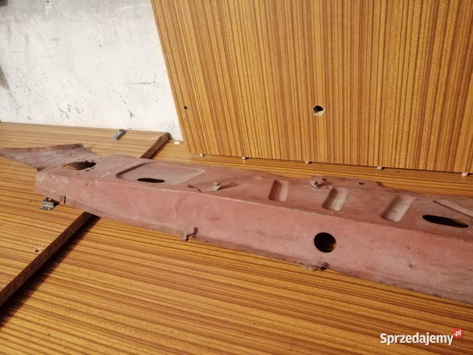 Borewicz akwarium tylna belka bagażnika Caro Suskowola