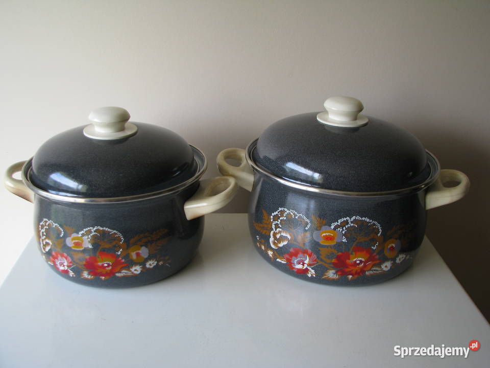Solidne czeskie garnki emaliowane z czasów PRL z