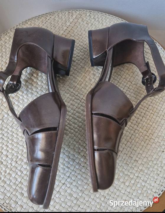 Nowe buty marki Pollinidamskie wizytowe skóra