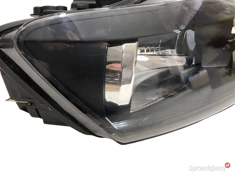 Volkswagen Polo V 6R 082009042014 Reflektor świętokrzyskie Skarżysko-Kamienna