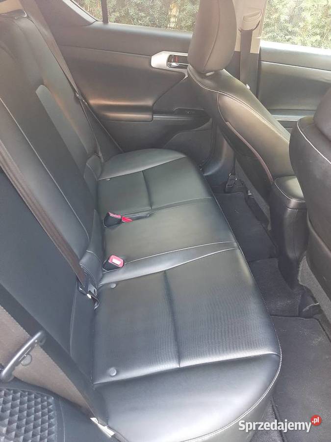 Fotele kanapa Lexus CT200h osobowe Warszawa sprzedam