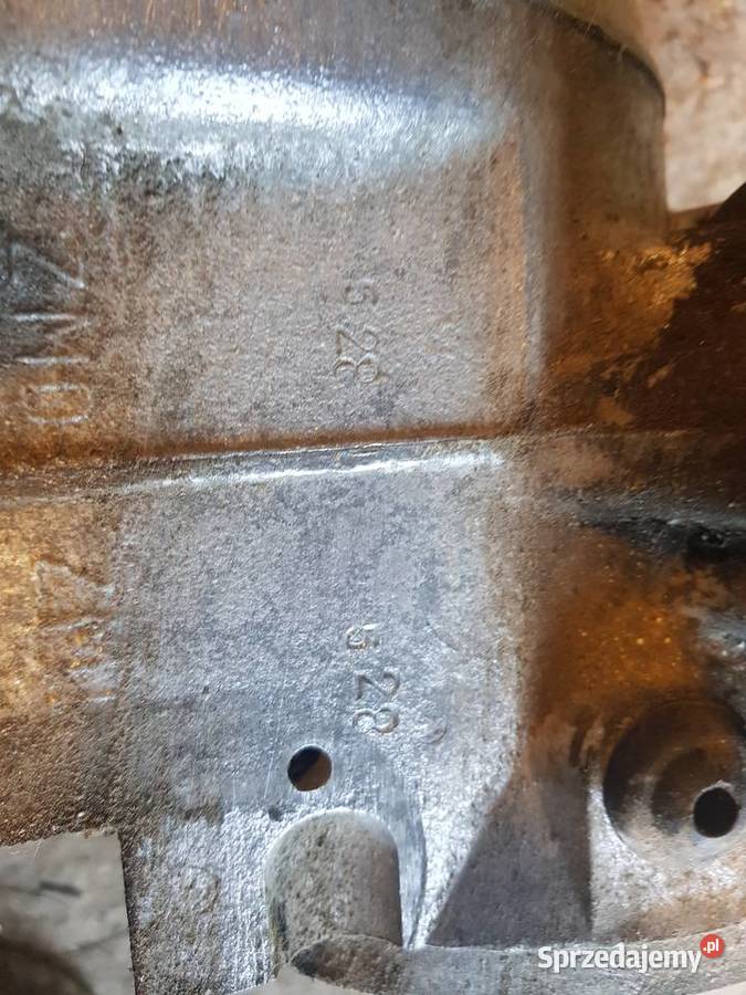 Silnik wsk 125 do remontu obraca się