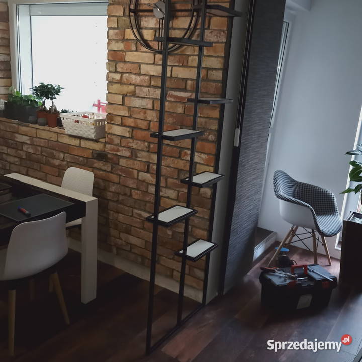 Ślusarzspawacz regały loft stoły loft Stylizacja i projektowanie wnętrz Poznań projektowanie
