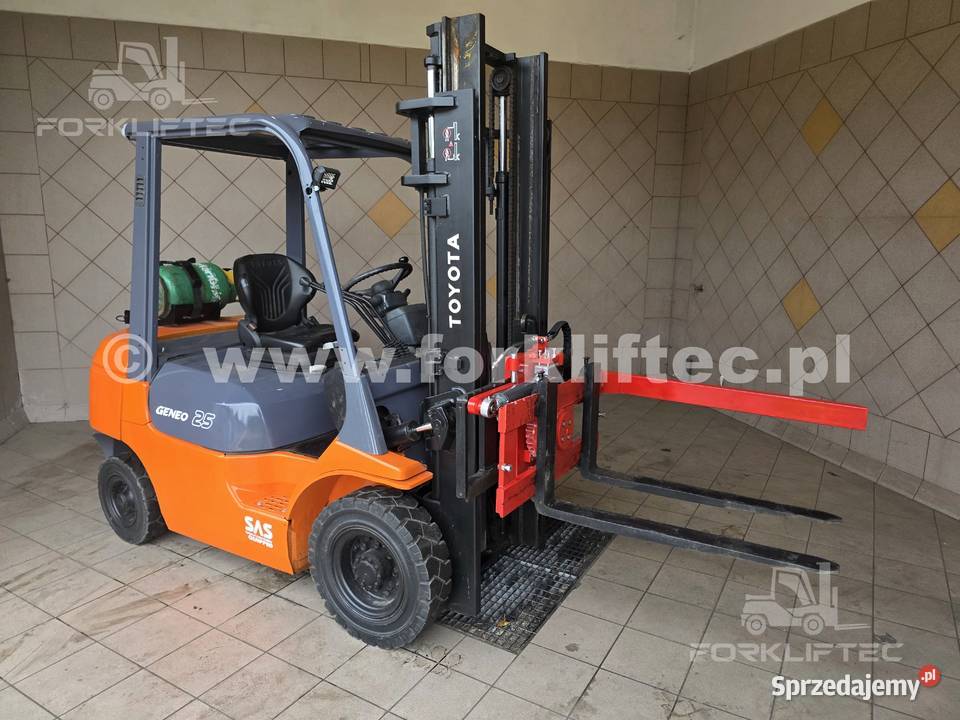 Wózek widłowy TOYOTA 7FGF25 2500 Obrotnica Lędziny sprzedam