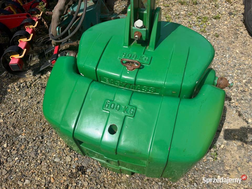 Ciężarek John Deere 9006001500 sprzedam