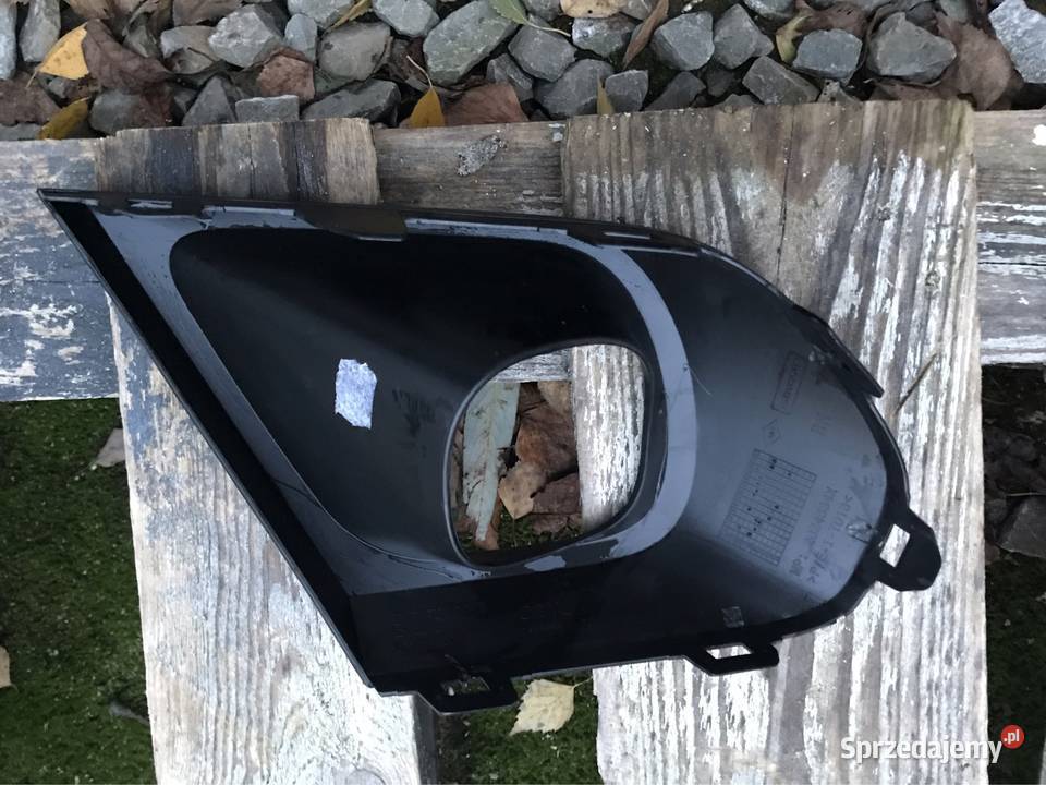 Dacia Duster II prawa ramka halogena 261A27239R Rzeszów