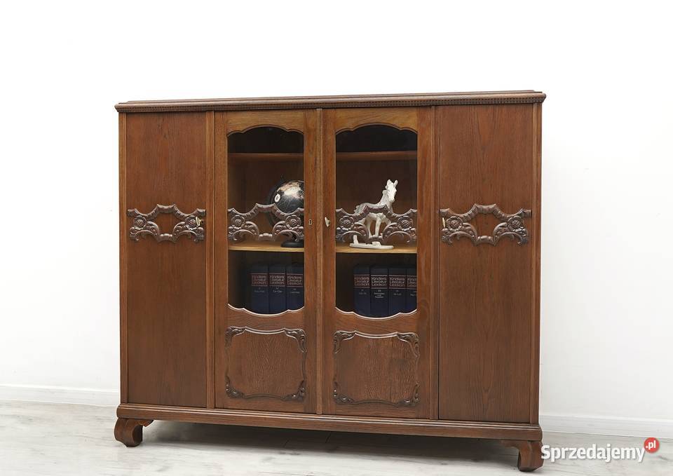Zabytkowa biblioteka z lat 20tych w stylu Jerka