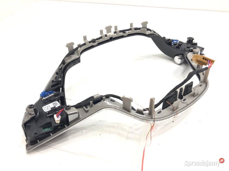 PRZEŁĄCZNIKI KIEROWNICY MULTIFUNKCJA SKODA