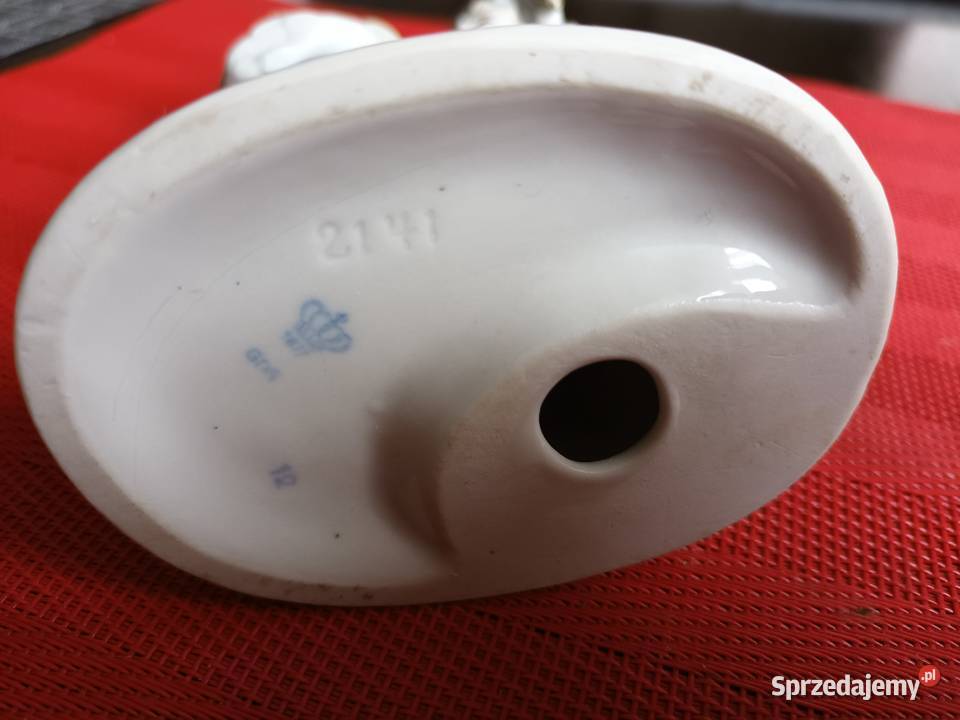 Figurka z porcelany szkliwnej Saksonia i Aleksandrów Łódzki sprzedam
