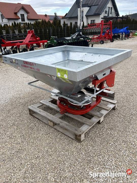 Rozsiewacz Nawozów Dwutarczowy JUNIOR2 600L800L