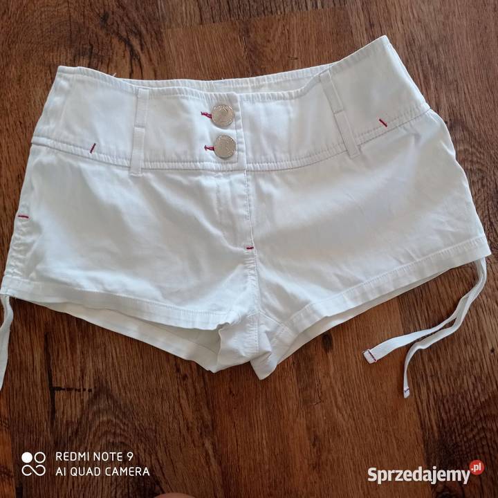 Spodenki Tiffi białe krótkie S lubelskie Lubartów sprzedam