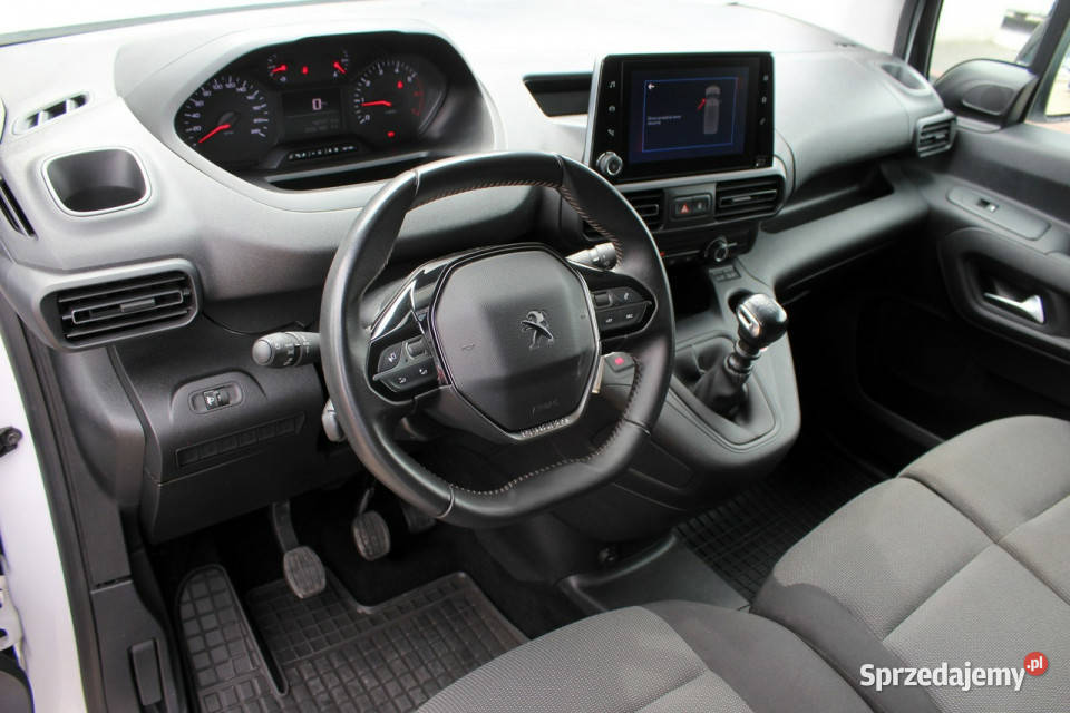 Peugeot Partner Długi 3os FV23 Kamera Navi 8 pełny VAT Sokołów sprzedam