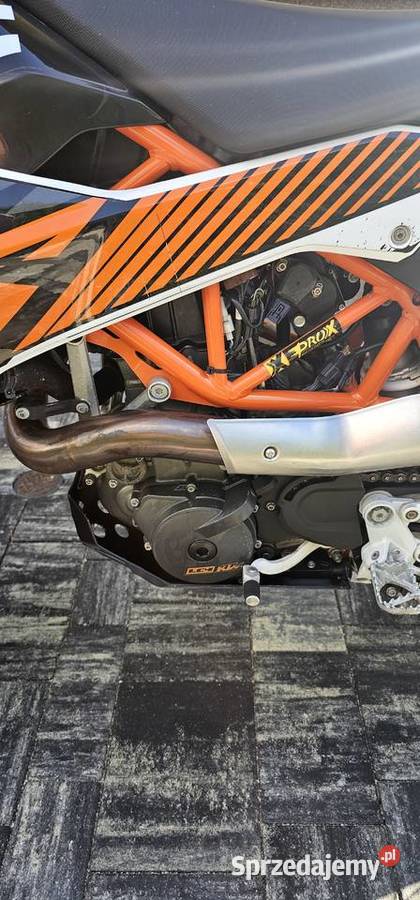KTM SMC 690 R nieuszkodzony Łańcut