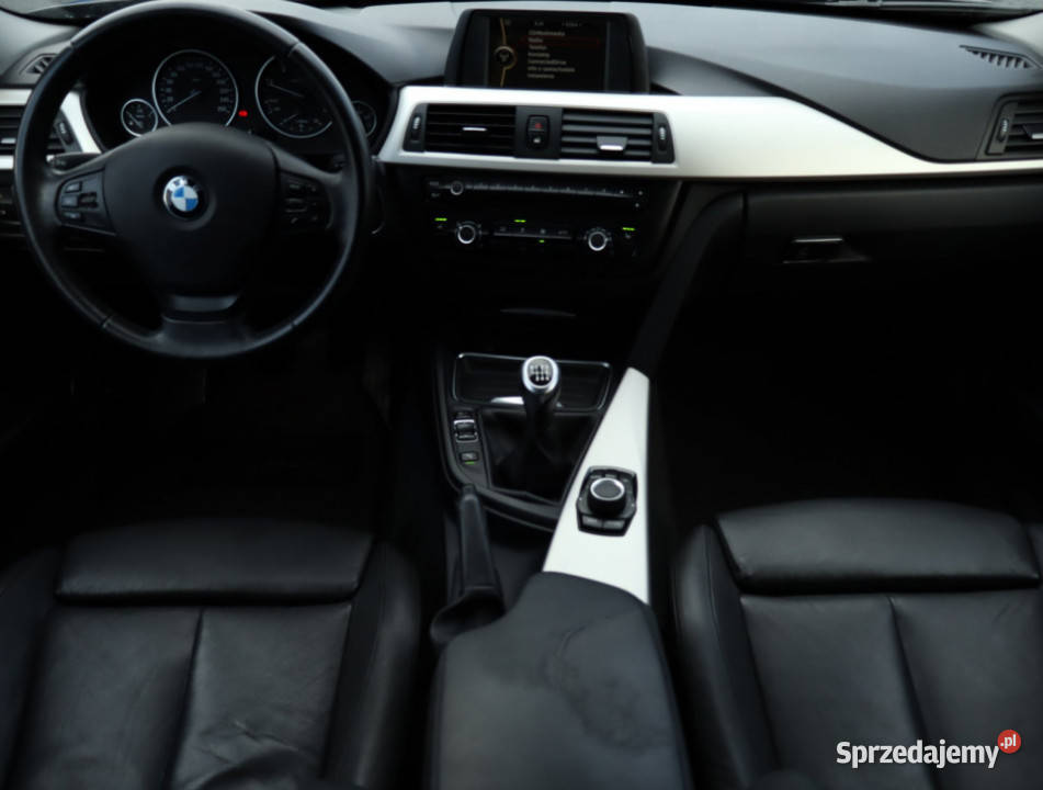 BMW 3 318 d światła przeciwmgielne Lublin sprzedam