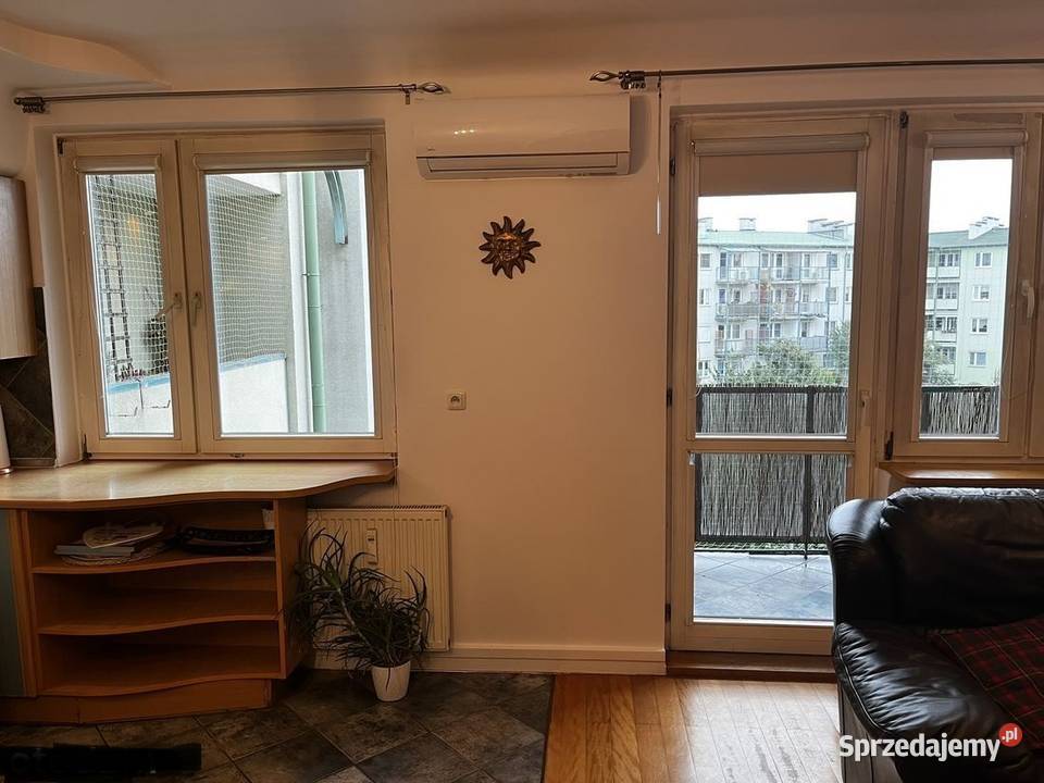 3pok 60met Okloice Mińskiej BALKONPIWNICA2000 piwnica Wrocław sprzedam