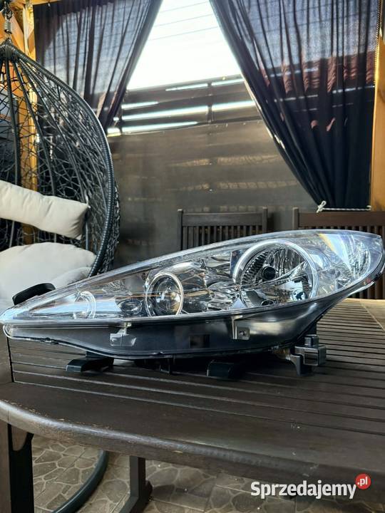 Lampa przednia peugeot 207 Czarnków