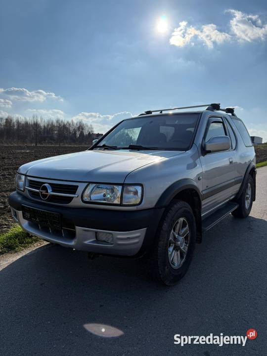 Opel frontera zdrowa rama wyposażenie Wieprz sprzedam
