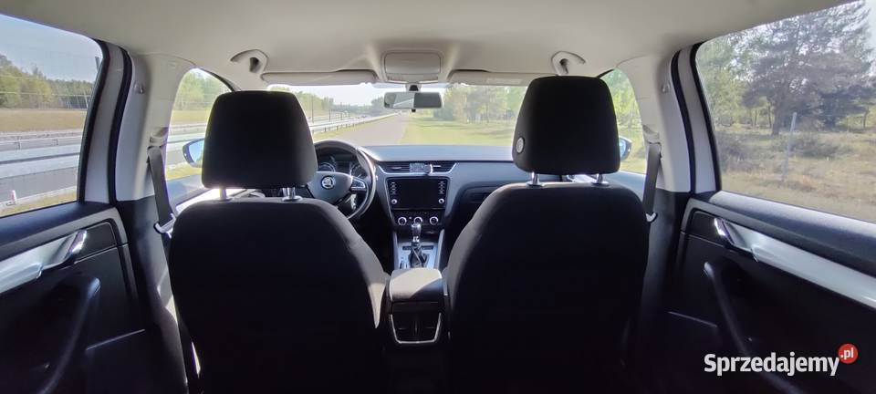 SKODA OCTAVIA KOMBI 2020 15 TSI DSG BEZWYPADKOWY