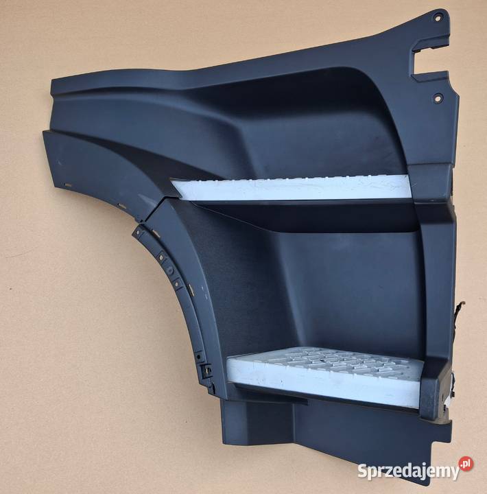 VOLVO FH4 STOPNICA PRAWA NADKOLE TREP MOCOWANIE ciężarowe lubuskie Bieleń