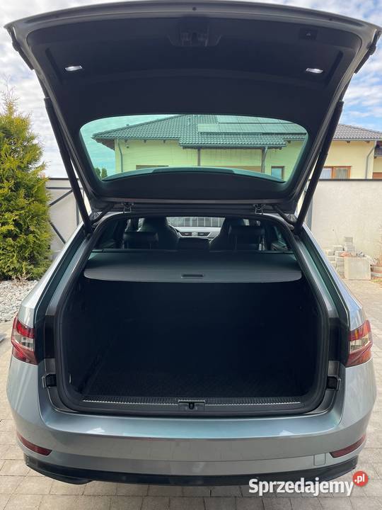Skoda Superb 2017 20 tsi 220 Sportline kupiony w polskim salonie Gdańsk