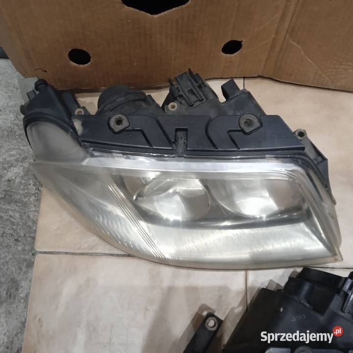 VW passat B5 flreflektory orginal hella Lampy przednie Wrocław
